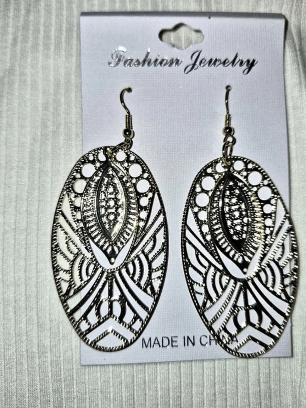 Filigree Geometric Earrings in Black & Gold NWT